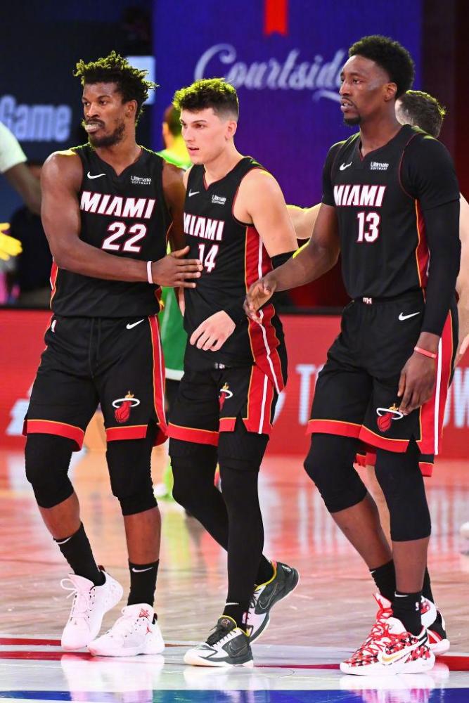 以坚固防守 以坚固防守