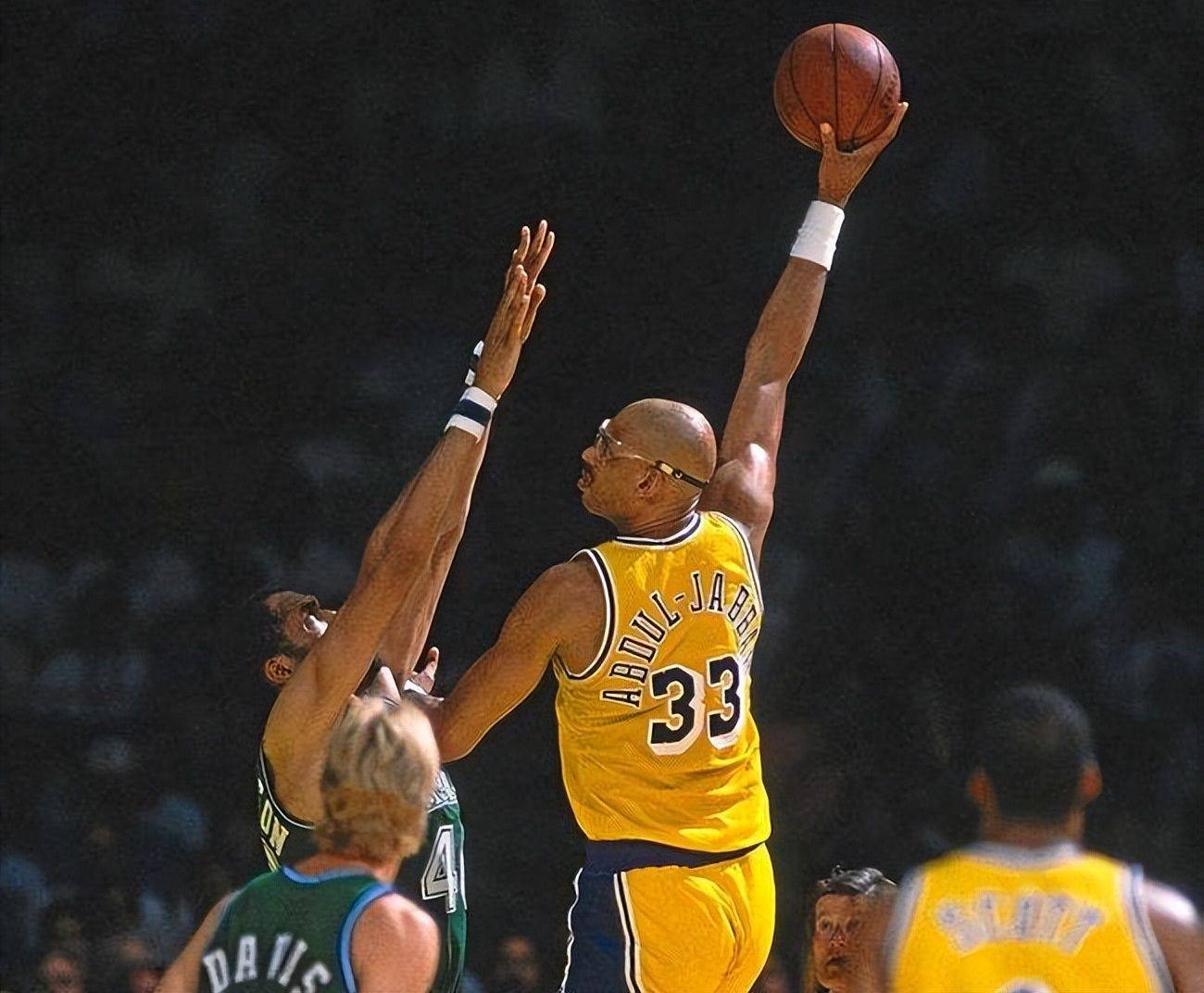 让教练组有 让教练组有